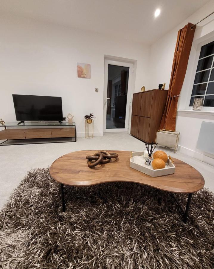 Luxury 1 Bed Apartment In The Centre Of Rochester Wainscot Dış mekan fotoğraf